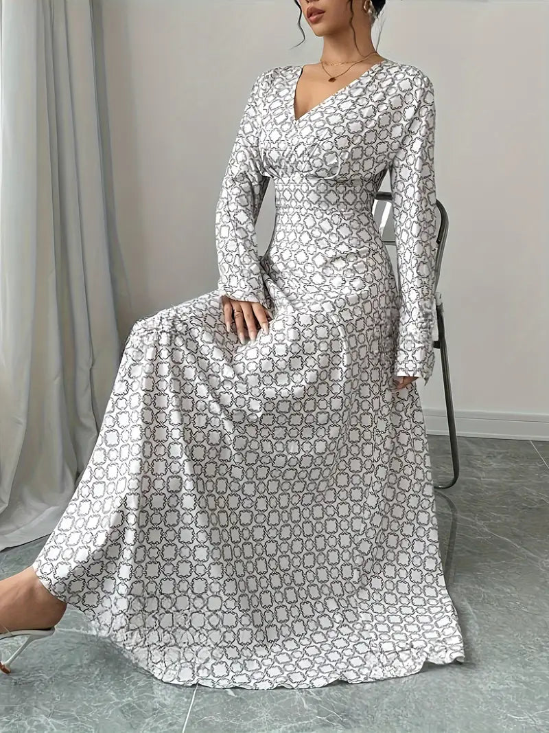 Shula – Elegantes Maxikleid mit langen Ärmeln