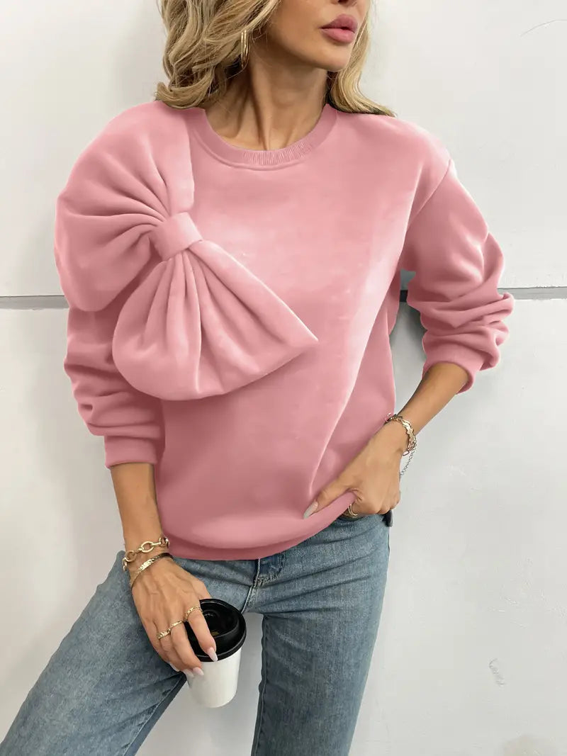 Benia – Stylischer Pullover mit großer Schleife