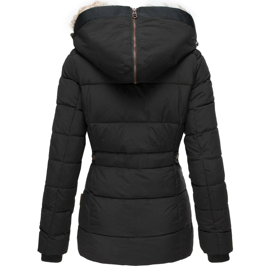Hanne – Winterjacke mit Flauschigem Kragen und Schmaler Passform