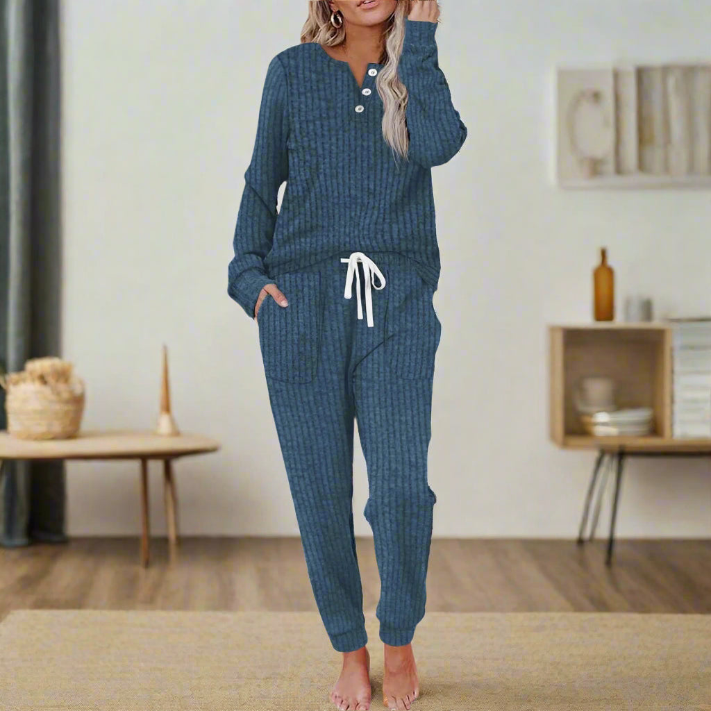 Mirela - Bequemes Pyjama-Set