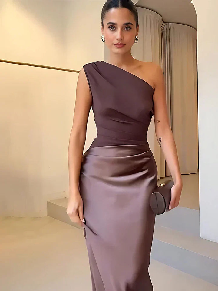 Luna - Maxikleid mit goldener Satinbordüre