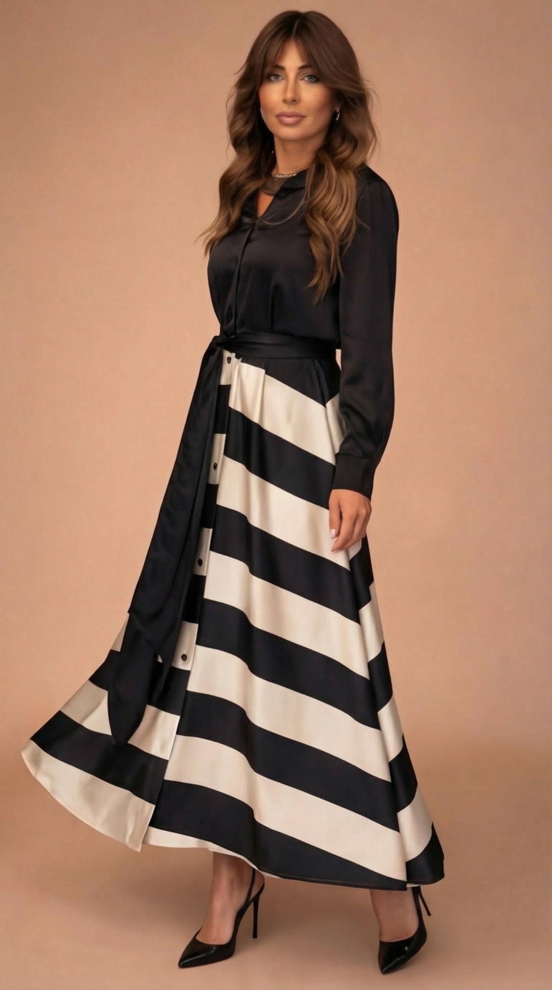 Mila - Gestreiftes Maxikleid