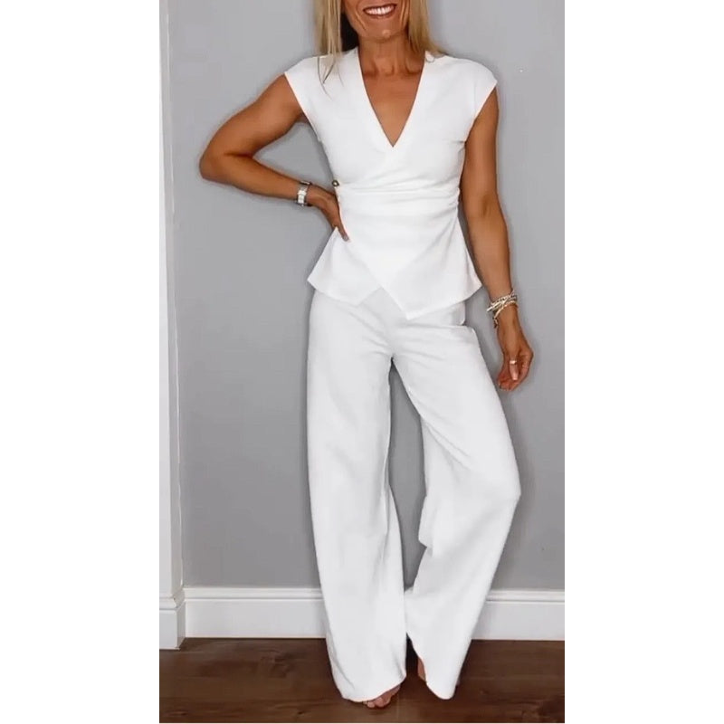 Demie - Stylisches Set aus Oberteil mit V-Ausschnitt und Hose