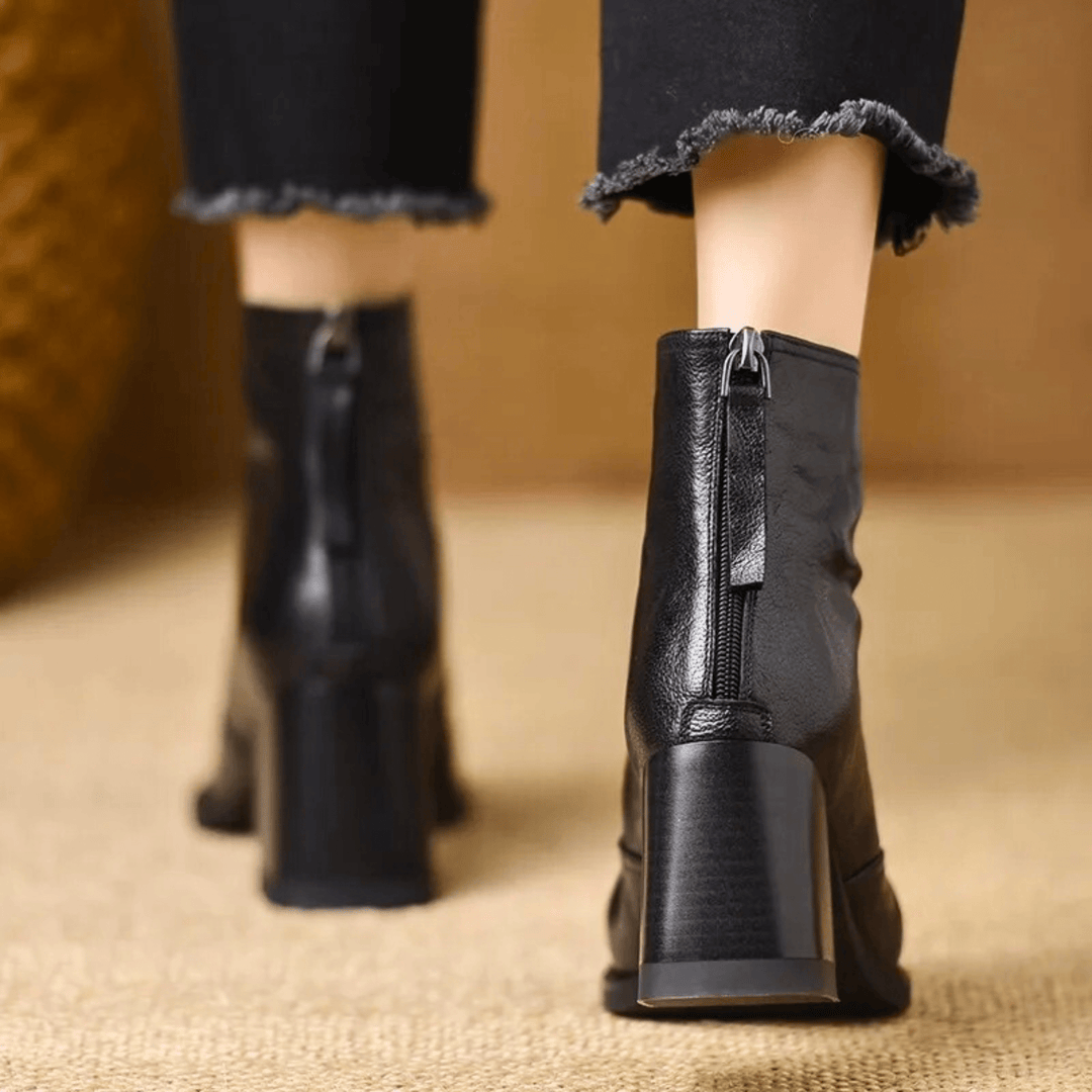 Cilla – Orthopädisch inspirierte Stiefeletten mit komfortablem Mittelabsatz